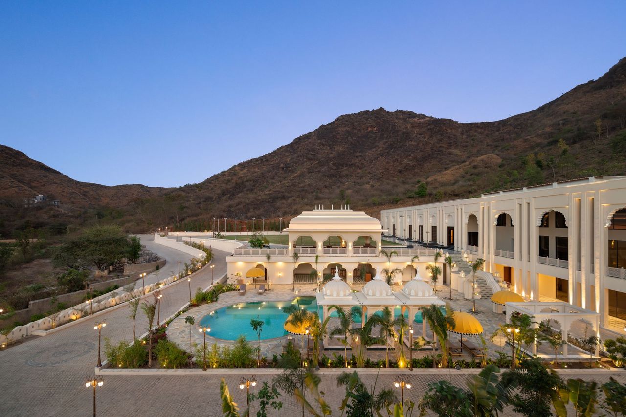 The Best Hotel Near Udaipur Airport That Gets the City Right